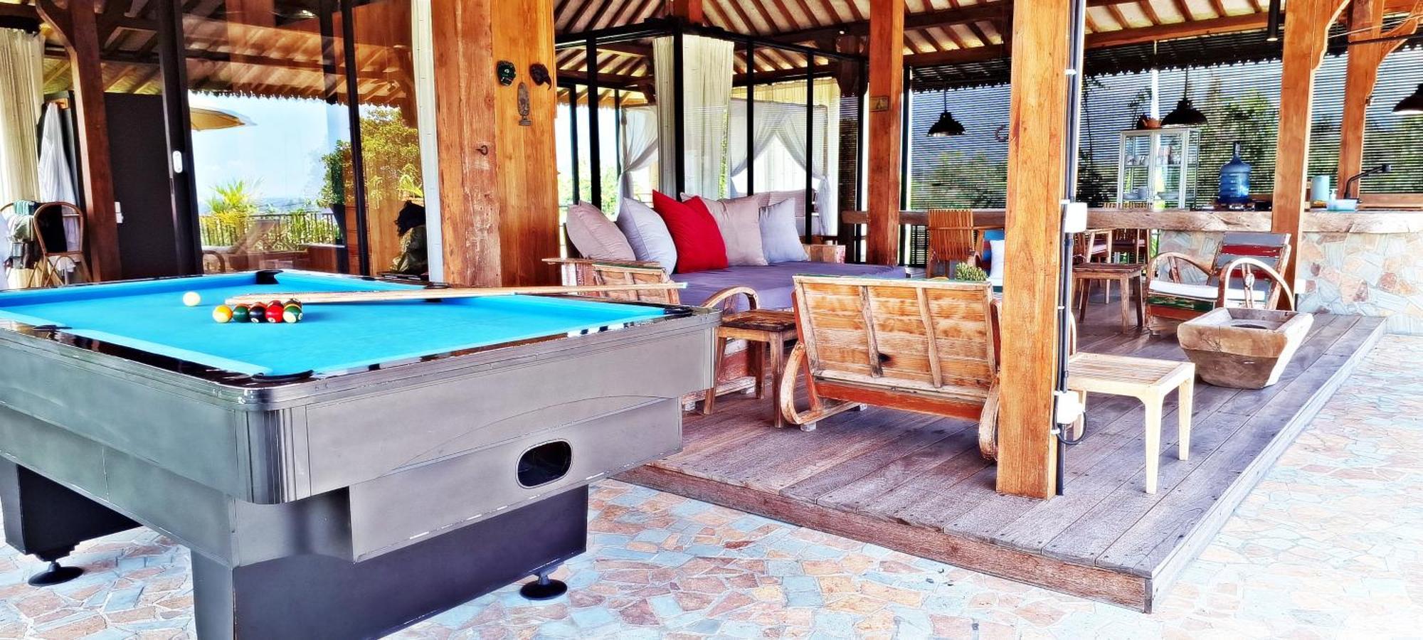 Apartment Joglo Apong Beachfront *